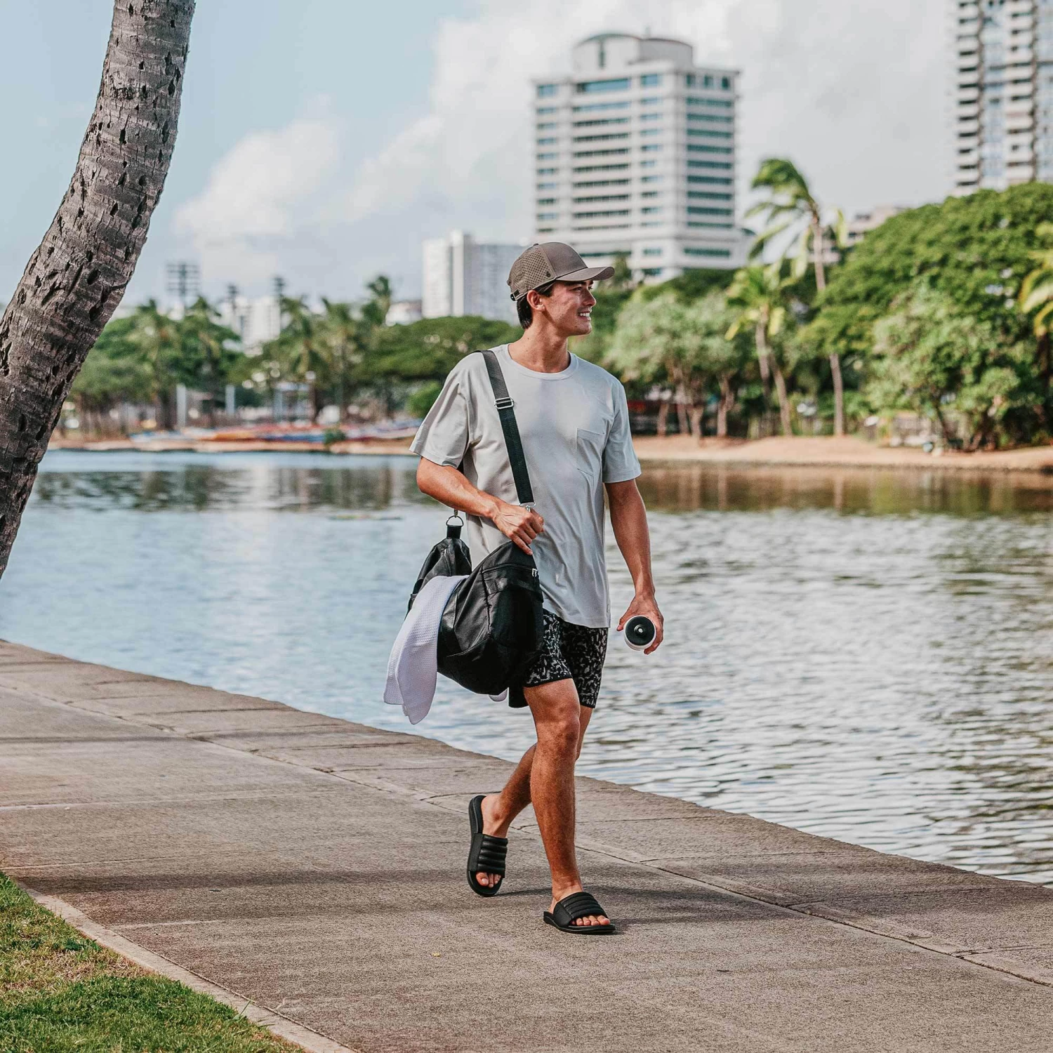 OluKai Maha 'Olu - Black 7 OluKai Maha 'Olu - Black - Image 7