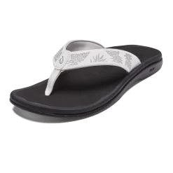 OluKai ‘Ohana - Bright White / Hua 11 OluKai ‘Ohana - Bright White / Hua -Footwear Fusion Shop 20110 WBHQ AMZ Ohana BrightWhiteHua