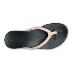 OluKai Ho‘ōpio - Petal Pink Metallic / Black 12 OluKai Ho‘ōpio - Petal Pink Metallic / Black -Footwear Fusion Shop 20294 NK40 004 W Hoopio PepmBlk