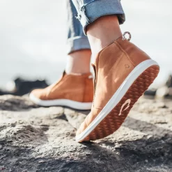 OluKai Hawai‘iloa Manu Hope - Fox / Off White -Footwear Fusion Shop 20397 FX18 W 102 HawaiiloaManuHope FoxOfw