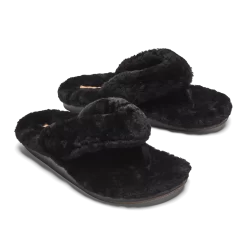 OluKai Kīpe'a Heu - Black 8 OluKai Kīpe'a Heu - Black -Footwear Fusion Shop 20464 4040 003 W KipeaHeu BlkBlk