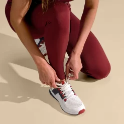 OluKai Wailuku - White / Navy 14 OluKai Wailuku - White / Navy -Footwear Fusion Shop 20478 4R54 102 W WAILUKU WhiteNavy 16b61125 59e9 4d6e ae61 cd55a6533b2d