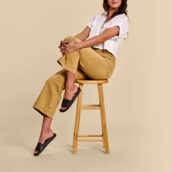 OluKai Kāmola - Black -Footwear Fusion Shop 20497 4040 103 W KAMOLA BlackBlack 6cc73969 3a82 4580 95a6 5e682e16a3ff